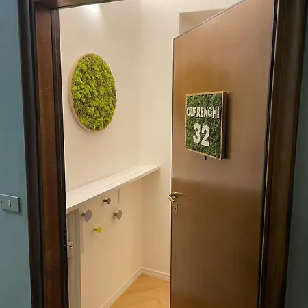 Quarenghi 32 *