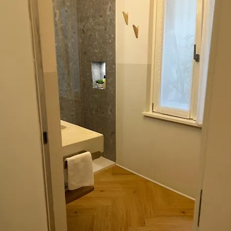 Quarenghi 32 Apartamento